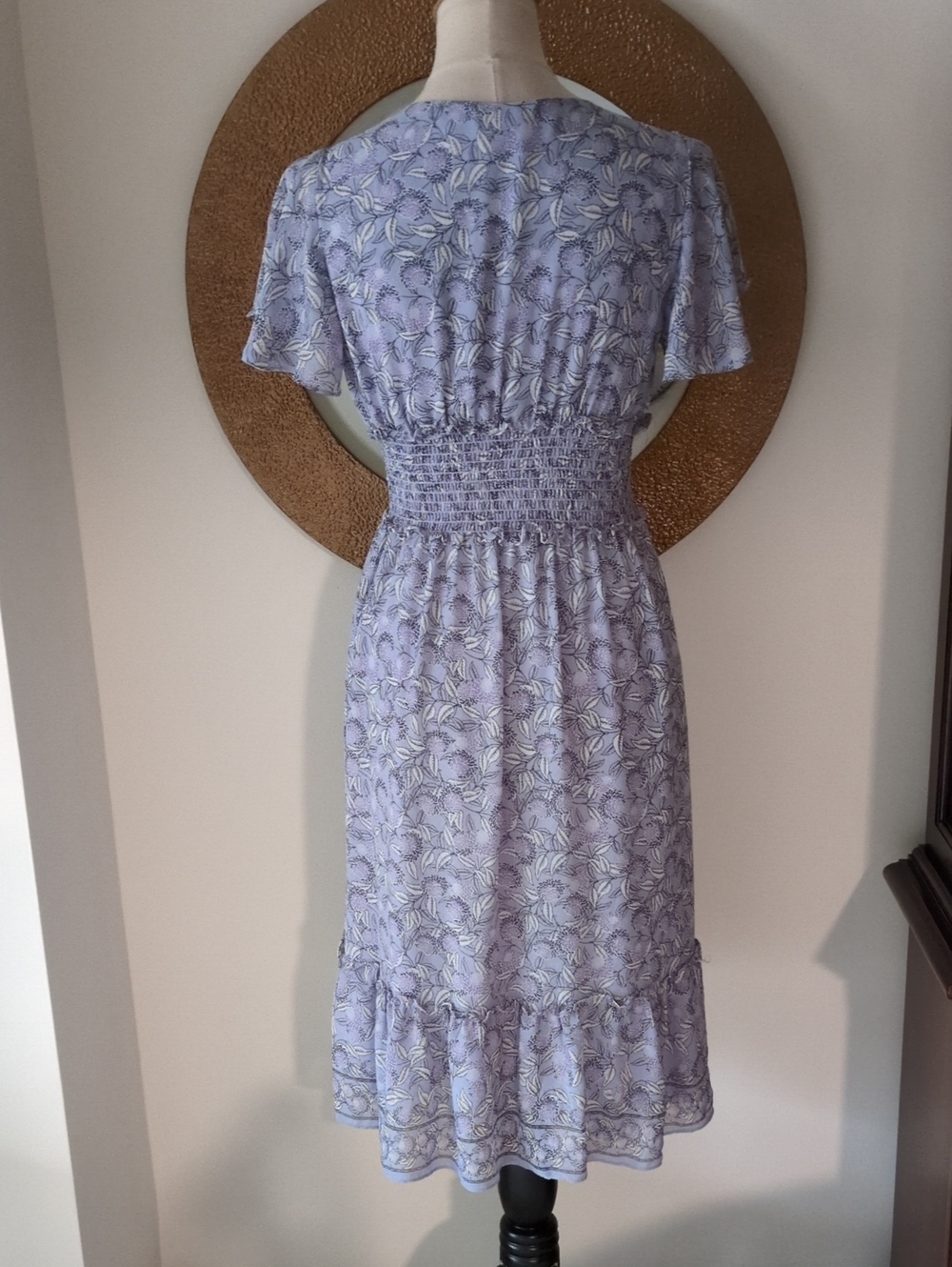 Max Studio Lilac Floral V-Neck Midi Dress - Picture 4 of 9